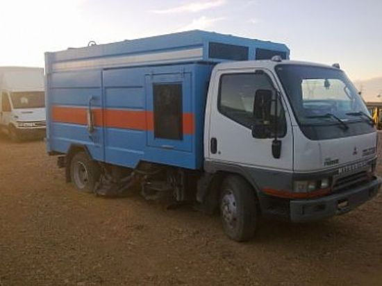 odel mitsubishi yol süpürme kamyonu ikinci el yol süpürme kamyonu satılık