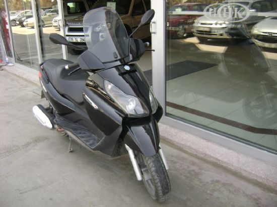 ikinci el satılık motorsiklet 2009 model pyaggyo