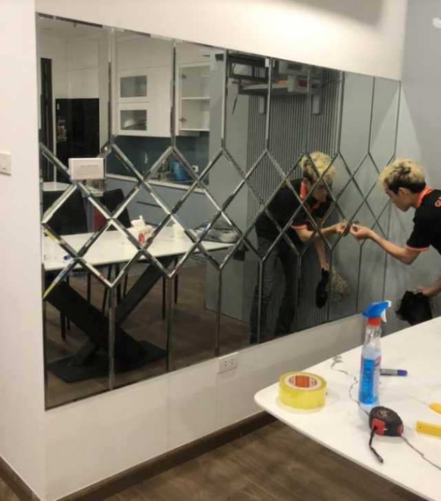 Cam Ayna Dekorasyonu Duşakabin Özel Ölçü Yapım Duşakabin