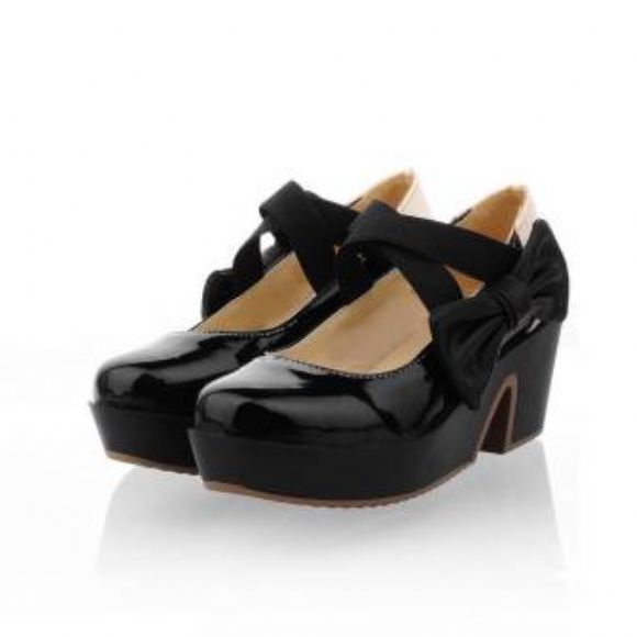 siyah beyaz topuklu ayakkabı, siyah ayakkabı modelleri, platform topuklu ayakkabılar siyah, siyah platform topuklu, siyah topuklu ayakkabi modelleri