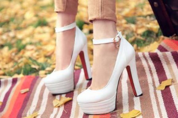 ayakkabı Modelleri Topuklu  En Güzel Yeni Topuklu Ucuz Bayan Ayakkabı Kadın Modası    ayakkabı Modelleri Topuklu
