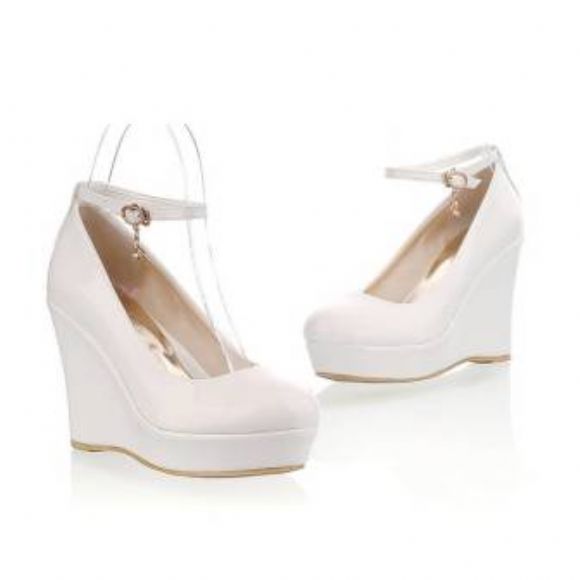 Bayan Platform Ayakkabı  En Güzel Yeni Topuklu Ucuz Bayan Ayakkabı Kadın Modası  Bayan Platform Ayakkabı