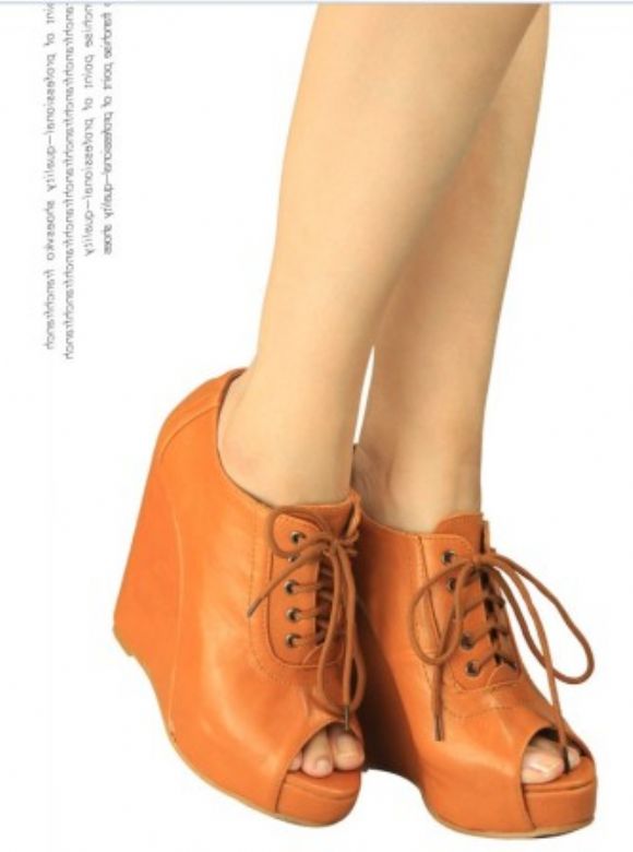 Bayan Ayakkabı  Bayanlara Özel Bot Çizme Tasarımları Ucuz Toptan En Yeni Modeller  Bayan Ayakkabı