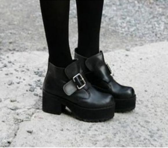 platform topuklu ayakkabilar, topuklu kışlık ayakkabılar, topuklu çizme modelleri, bayan topuklu bot, çizme ve botlar