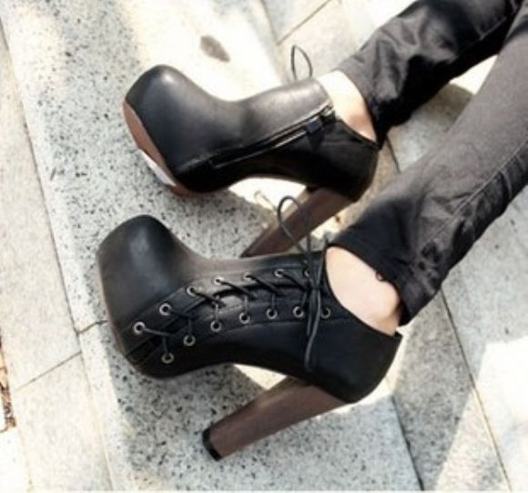 Bayan Ayakkabı Çeşitleri  Bayanlara Özel Bot Çizme Tasarımları Ucuz Toptan En Yeni Modeller  Bayan Ayakkabı Çeşitleri