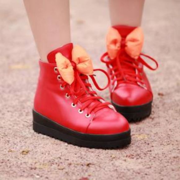 Deri Bayan Çizme  Bayanlara Özel Bot Çizme Tasarımları Ucuz Toptan En Yeni Modeller  Deri Bayan Çizme