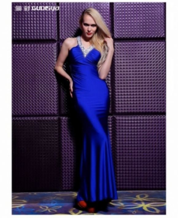  Bayan Giyim Online  Gösterişli Şık Yeni Modeller Bayanlara Özel Yeni Tasarımlar  Bayan Giyim Online