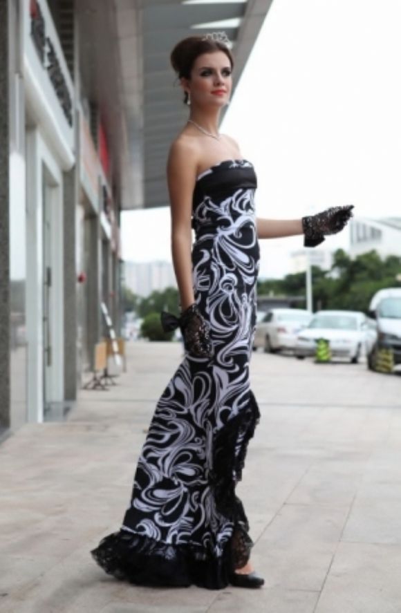 uzun Elbise Satış  Gösterişli Şık Yeni Modeller Bayanlara Özel Yeni Tasarımlar    uzun Elbise Satış