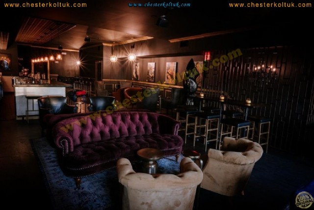 Lüks Bar Kafe Dekorasyonu Chester Koltuk Masa Sandalye Koltuk Mobilya