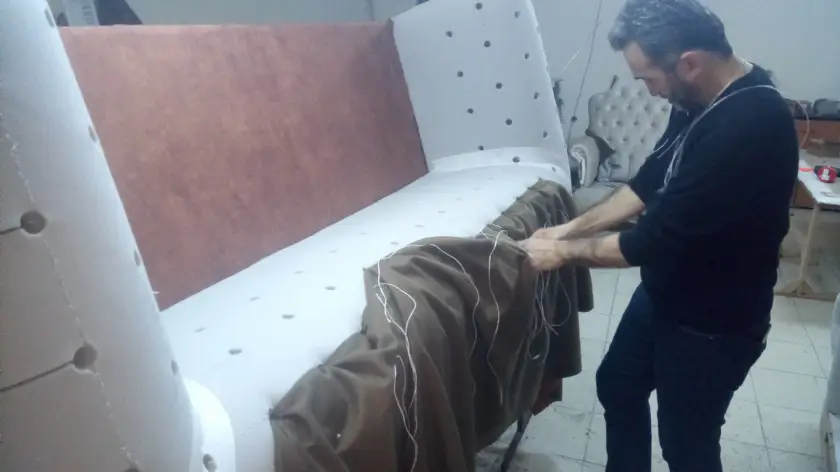 Chester Koltuk Döşeme Nasıl Yapılır? Döşemeci Özcan Usta ile Kalite