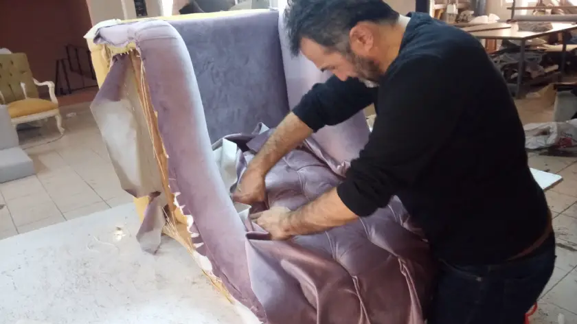 Koltuk Kumaş Değişimi Çekyat Tamiri Koltuk Döşemeci Özcan Usta