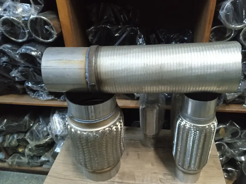 Metrelik Egzoz Spiral Fleks Boru Tır Kamyon İstenilen Ölçü ve Adet Metrelik Spiral Boru
