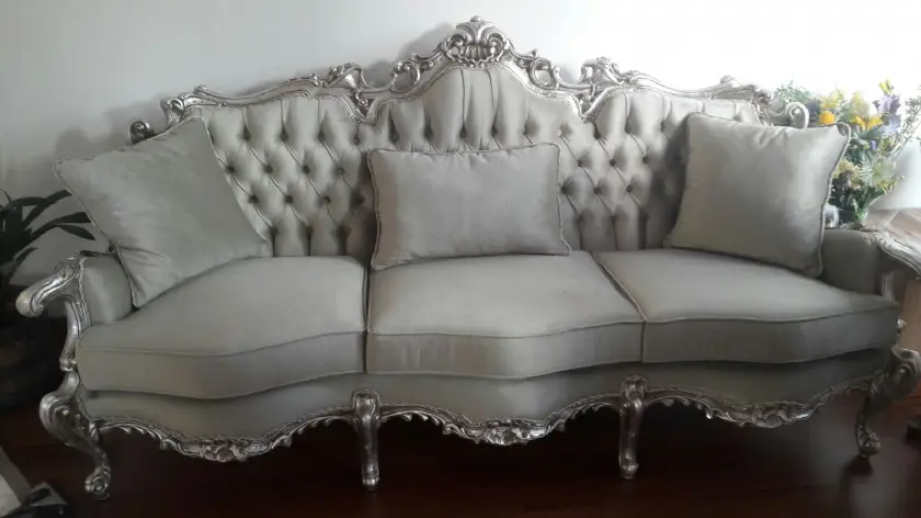 Oymalı Koltuk Yenileme Tamir Cila Boya Değişimi Koltuk Döşemeci