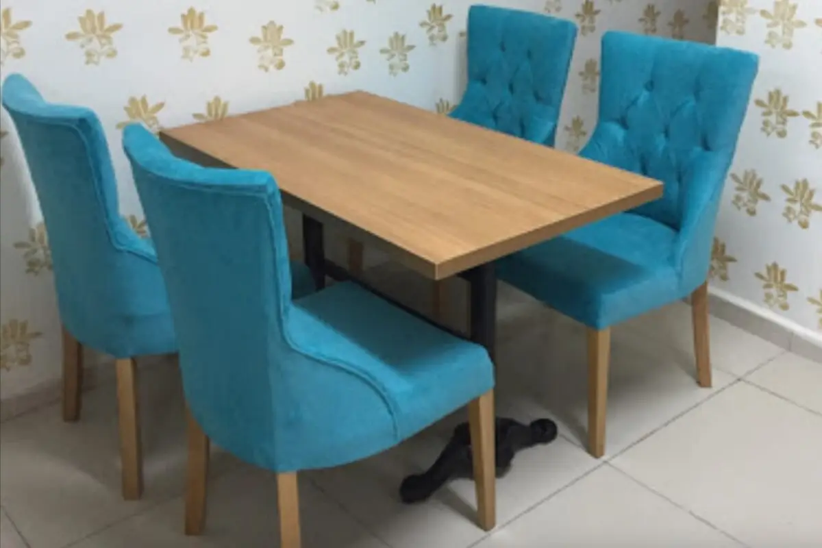Restoran Kafe Masa Sandalye Kalite Özel Tasarım Kumaş Deri Ahşap Masa Sandalye Üretimi